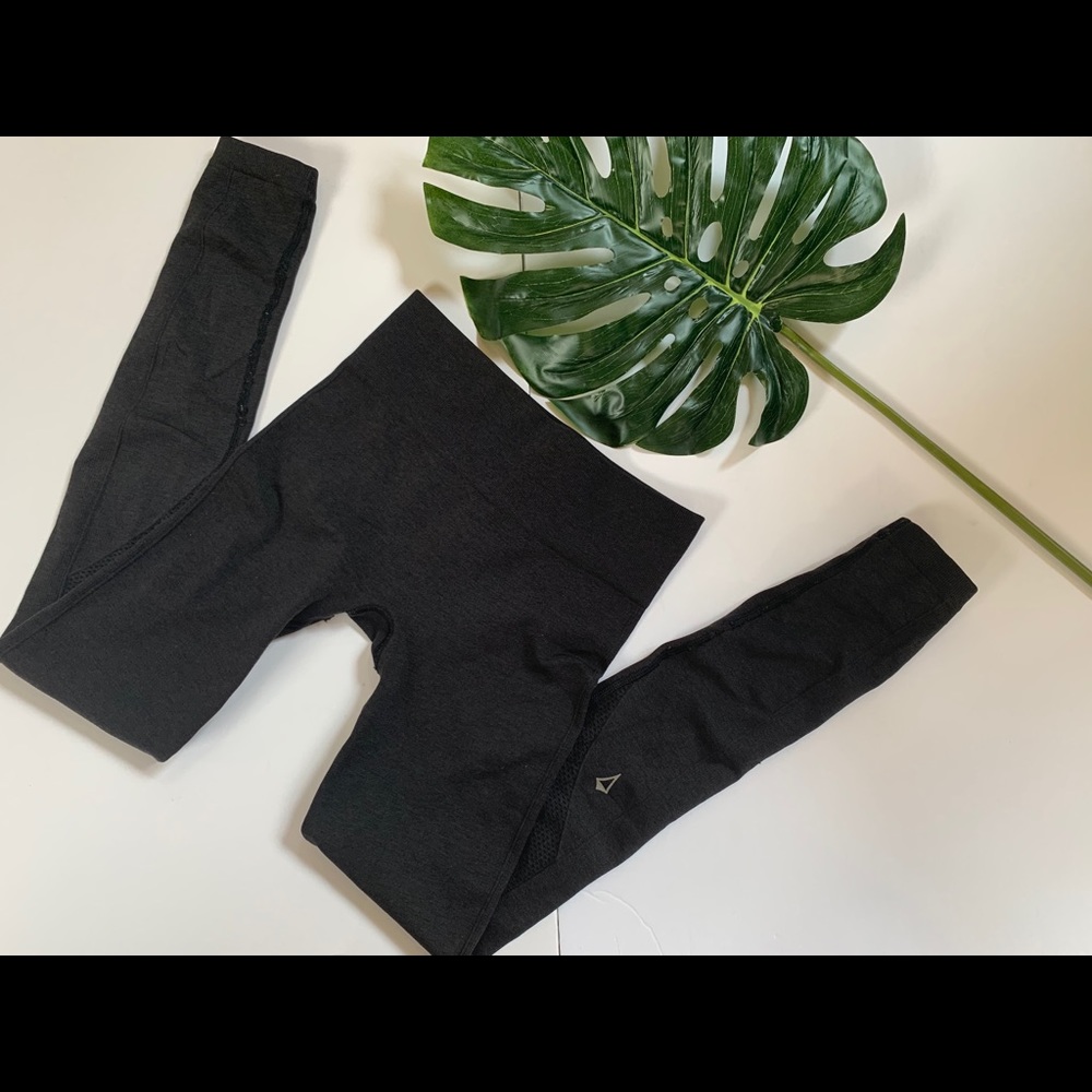 Lululemon Ivivva Girls Leggings